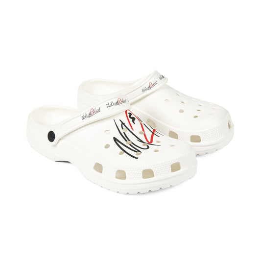 NQ2H Signature Clogs