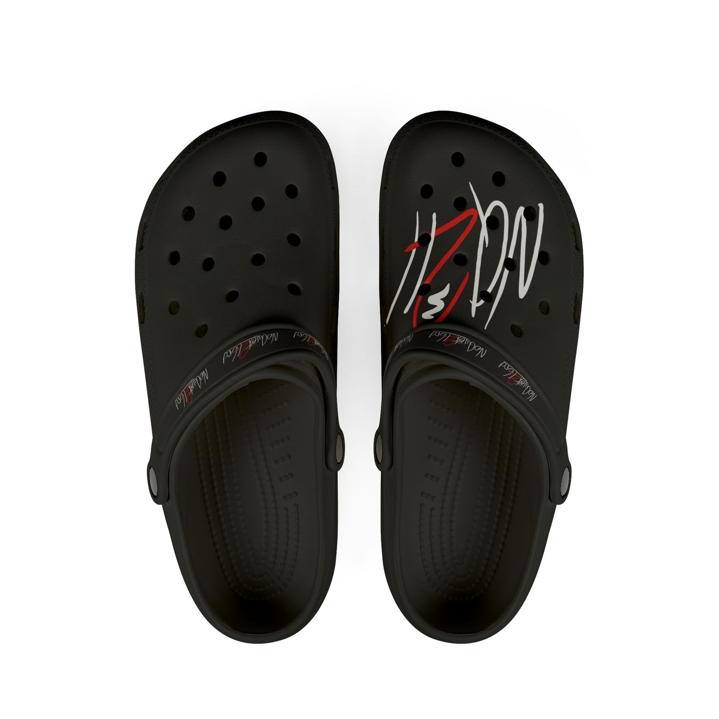 NQ2H Signature Clogs